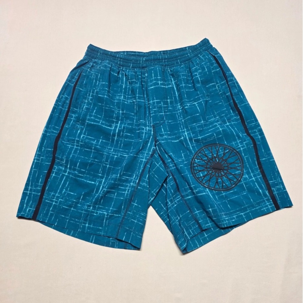 Lululemon Pace Breaker Men Linerless Running Shorts Teal Graphics Size Medium